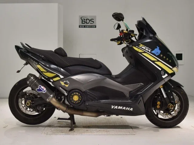Yamaha TMAX