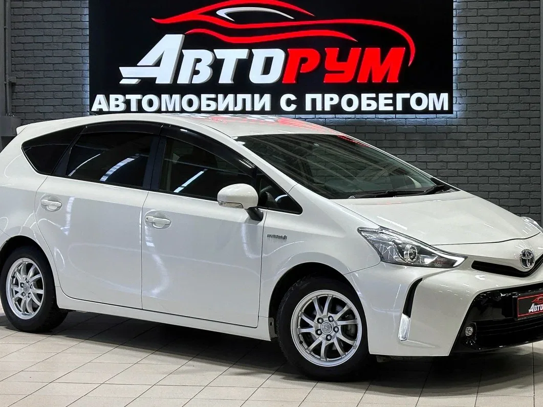 Toyota Prius Alpha I (ZVW40/41) Рестайлинг
