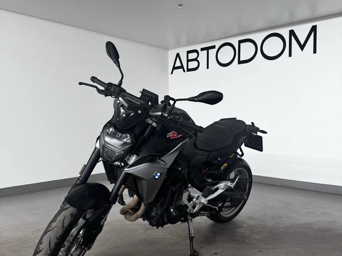 BMW F 900 R