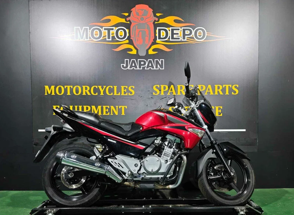 Suzuki GW250