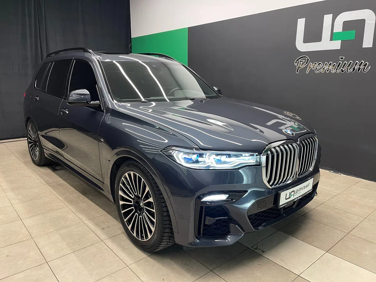 BMW X7 I (G07)