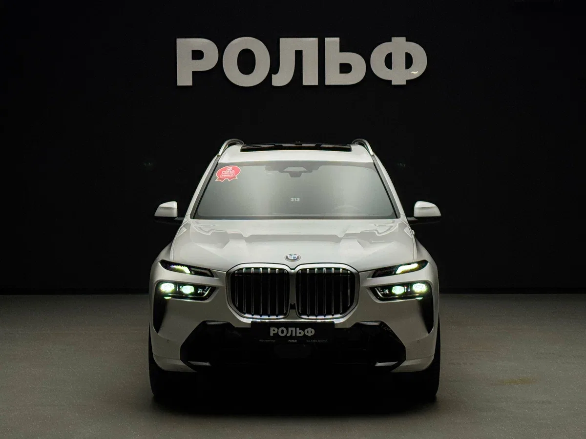BMW X7 I (G07) Рестайлинг