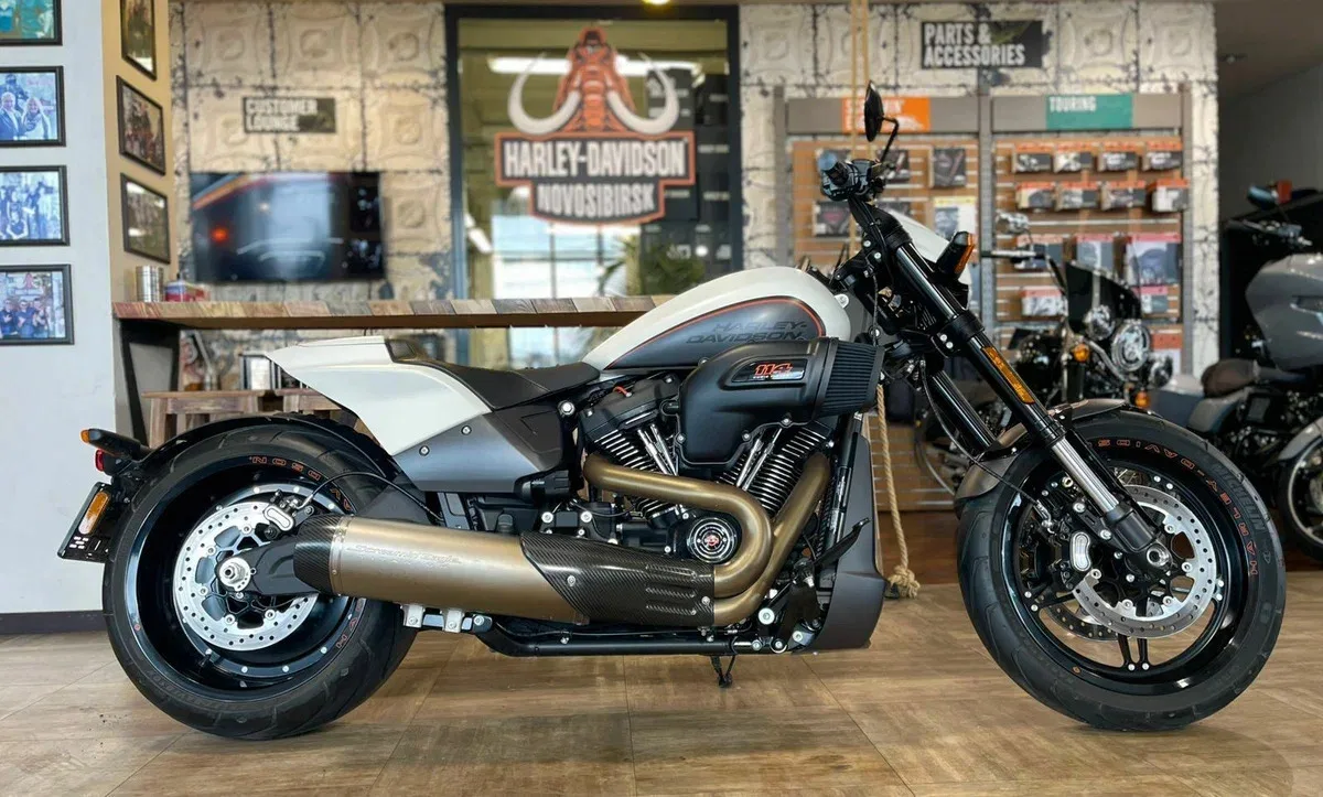 Harley-Davidson FXDR 114