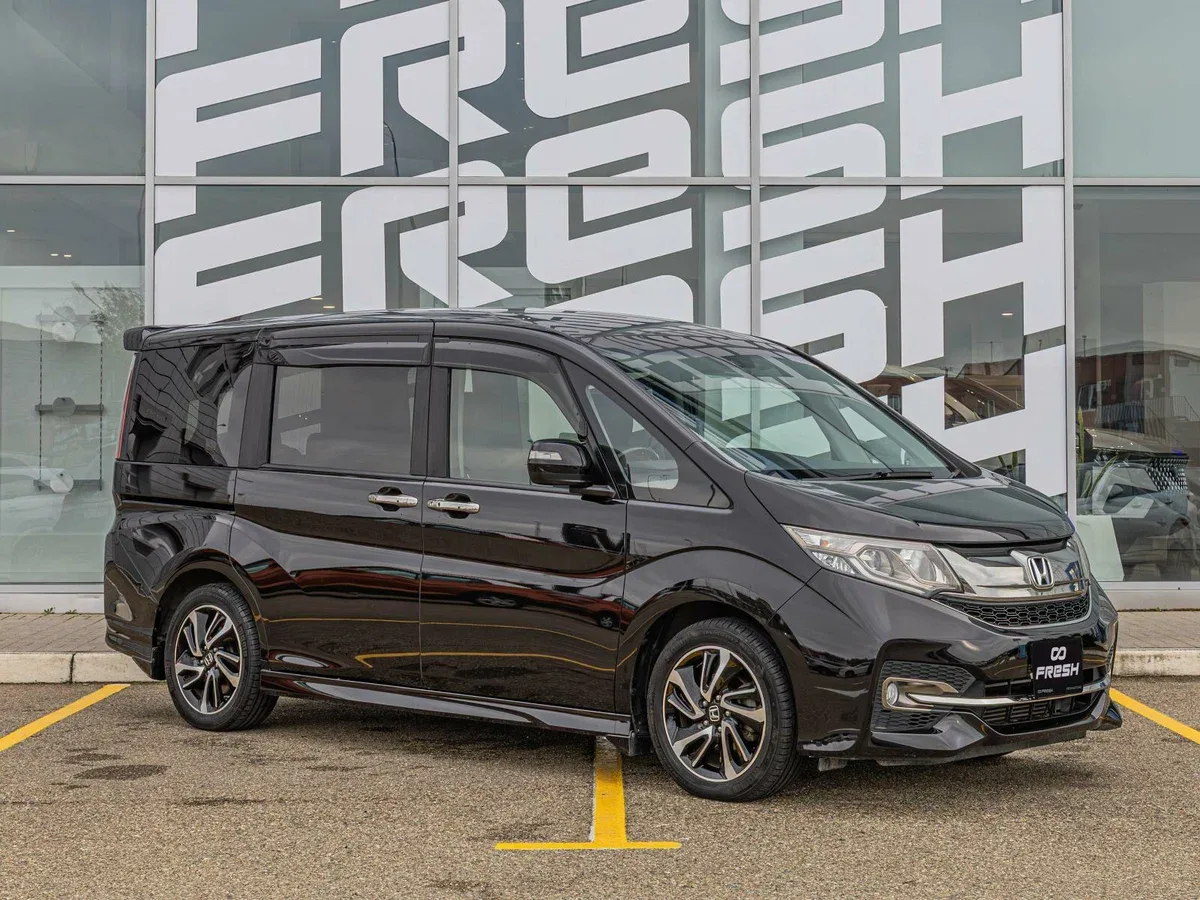 Honda Stepwgn V