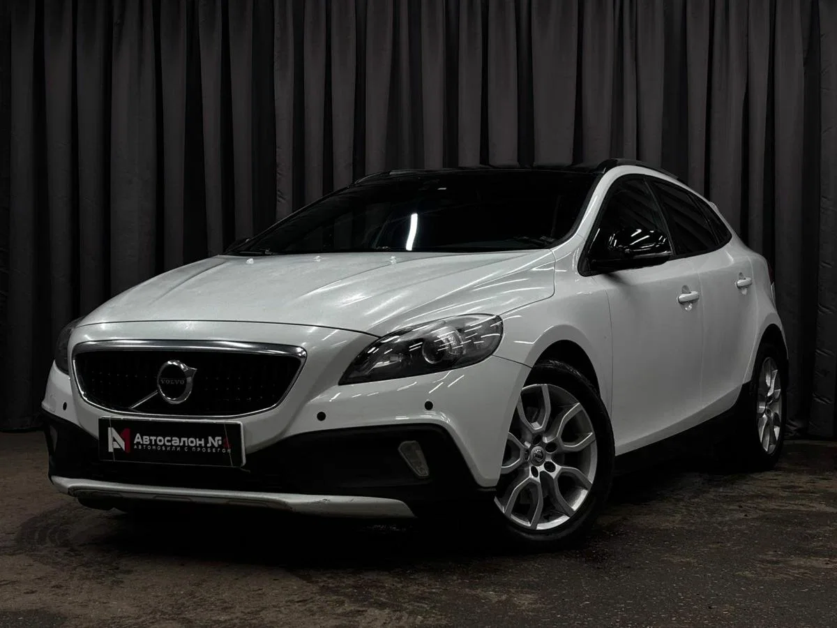 Volvo V40 Cross Country I Рестайлинг