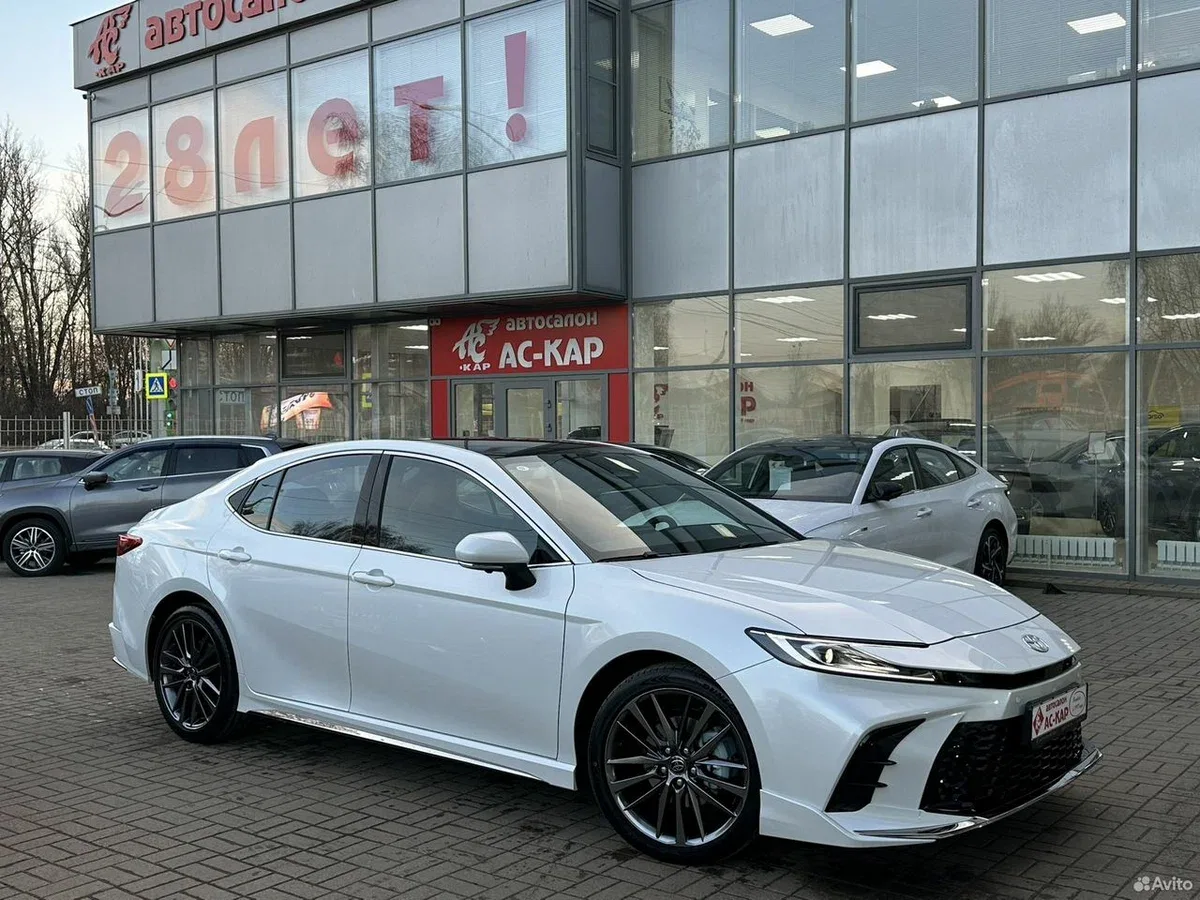Toyota Camry IX (XV80) China Market