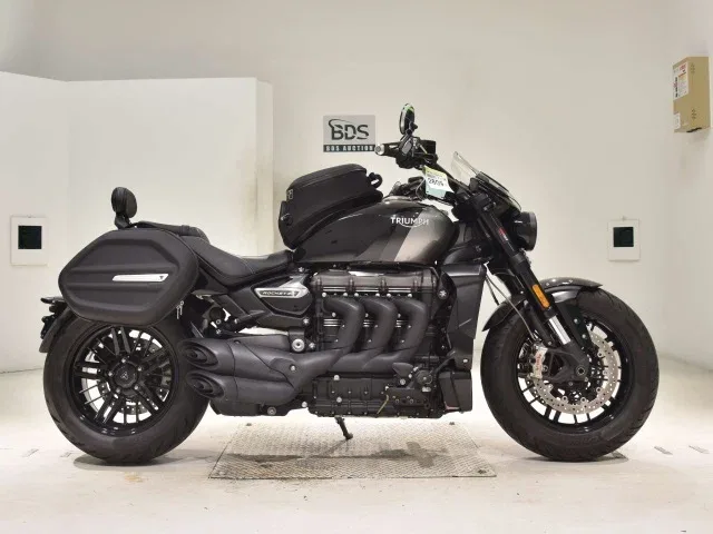 Triumph Rocket III