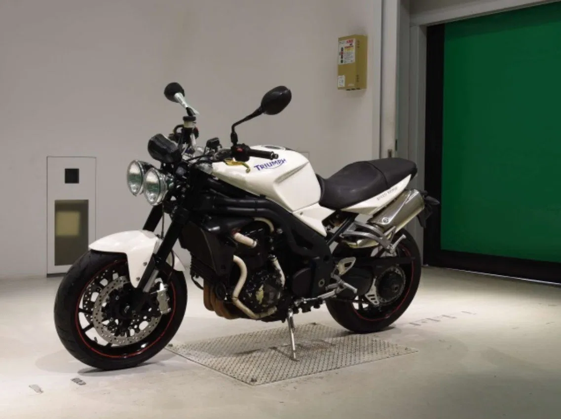 Triumph Speed Triple