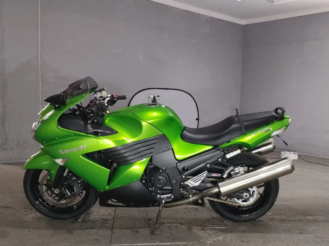 Kawasaki ZZR1400