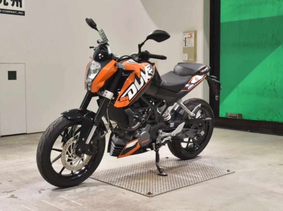 KTM AG 200 Duke