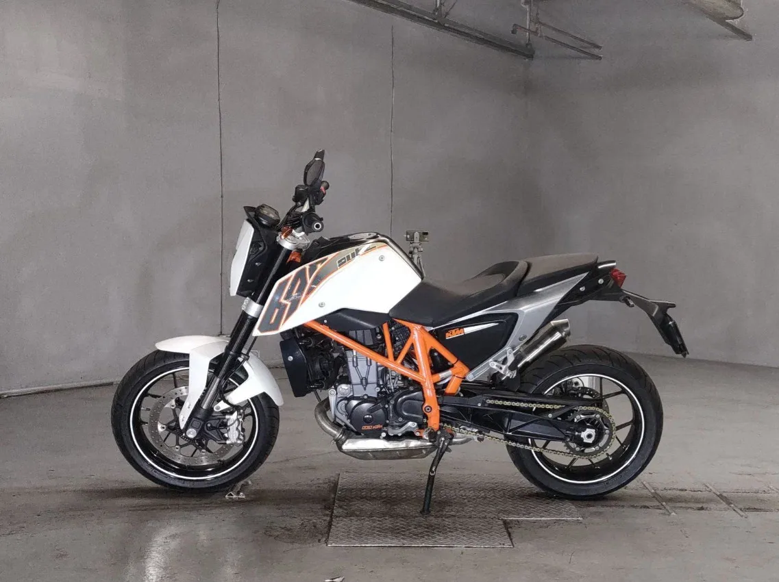 KTM AG 690 Duke