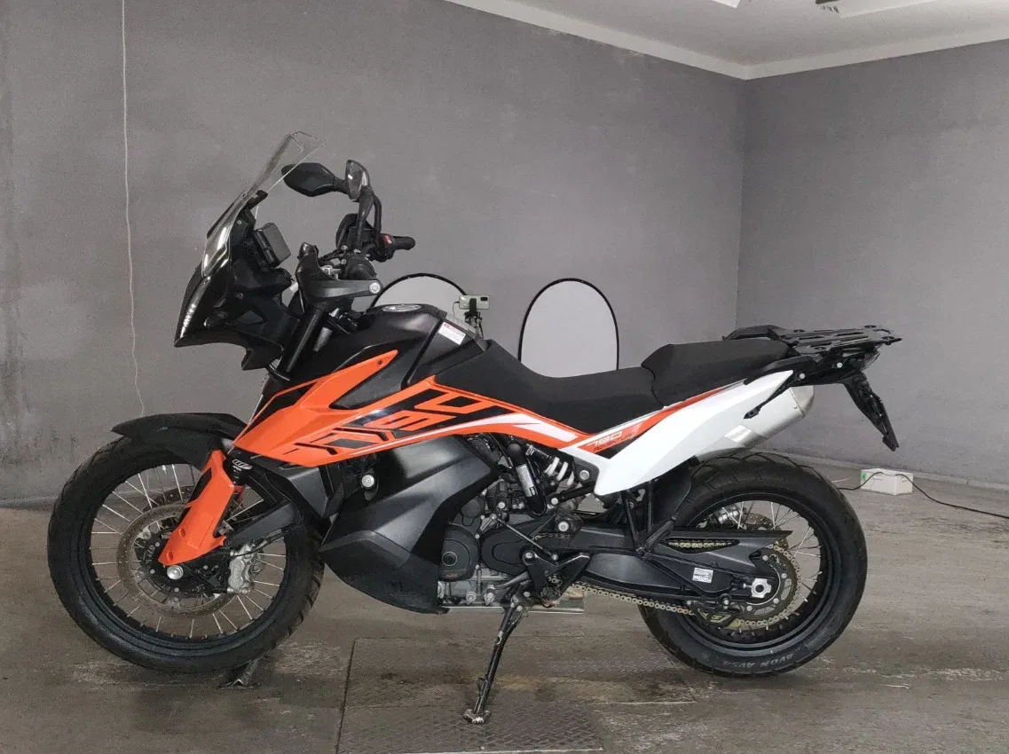 KTM AG 790 Adventure