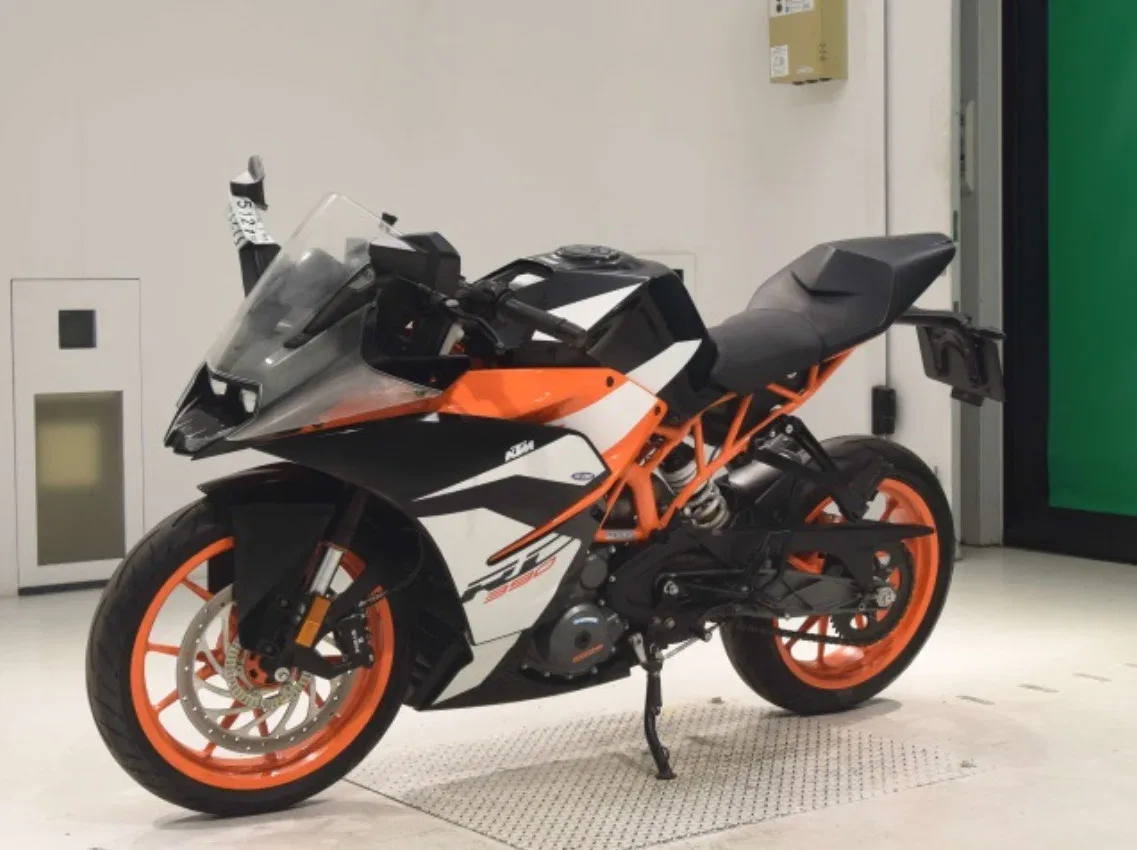 KTM AG RC 390