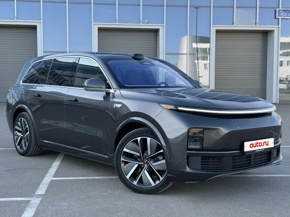 Li Auto (Lixiang) L9 I