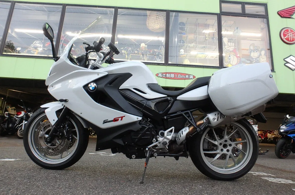 BMW F 800 GT