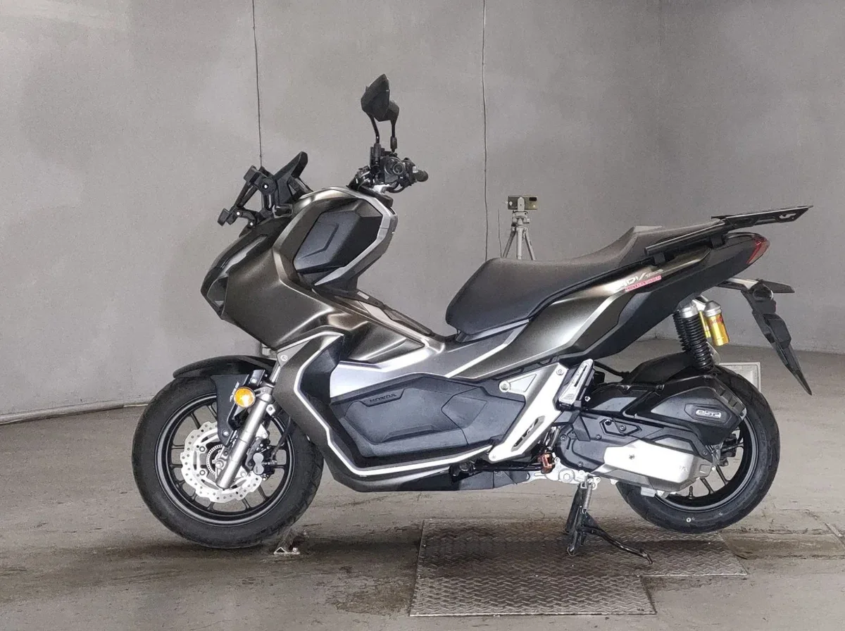 Honda ADV150