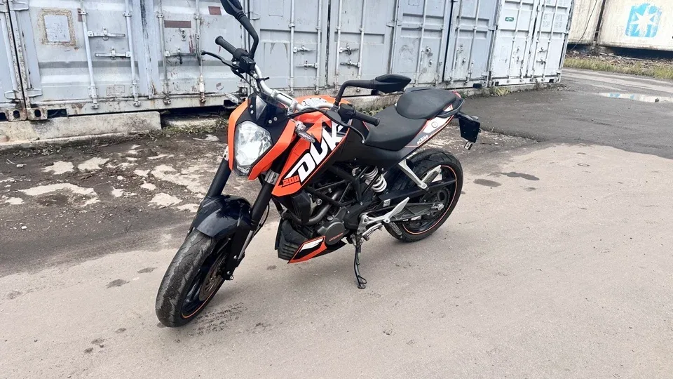KTM AG 200 Duke