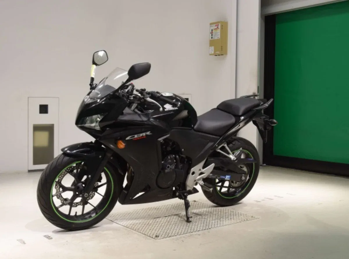 Honda CBR400R
