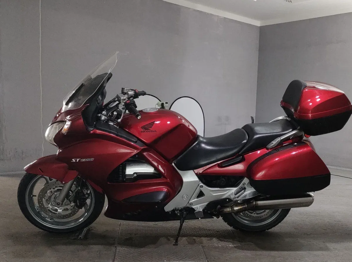 Honda ST 1300