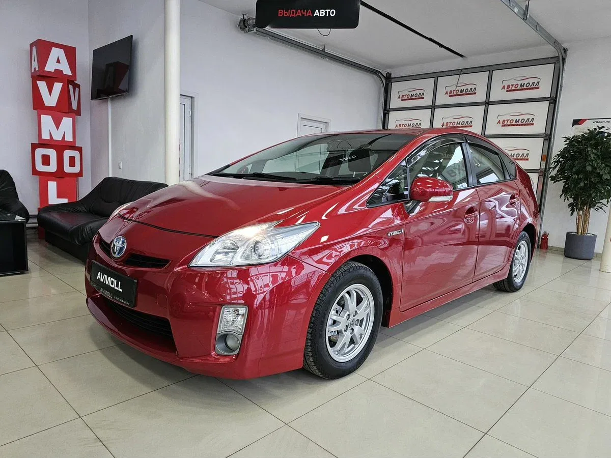 Toyota Prius III (XW30)