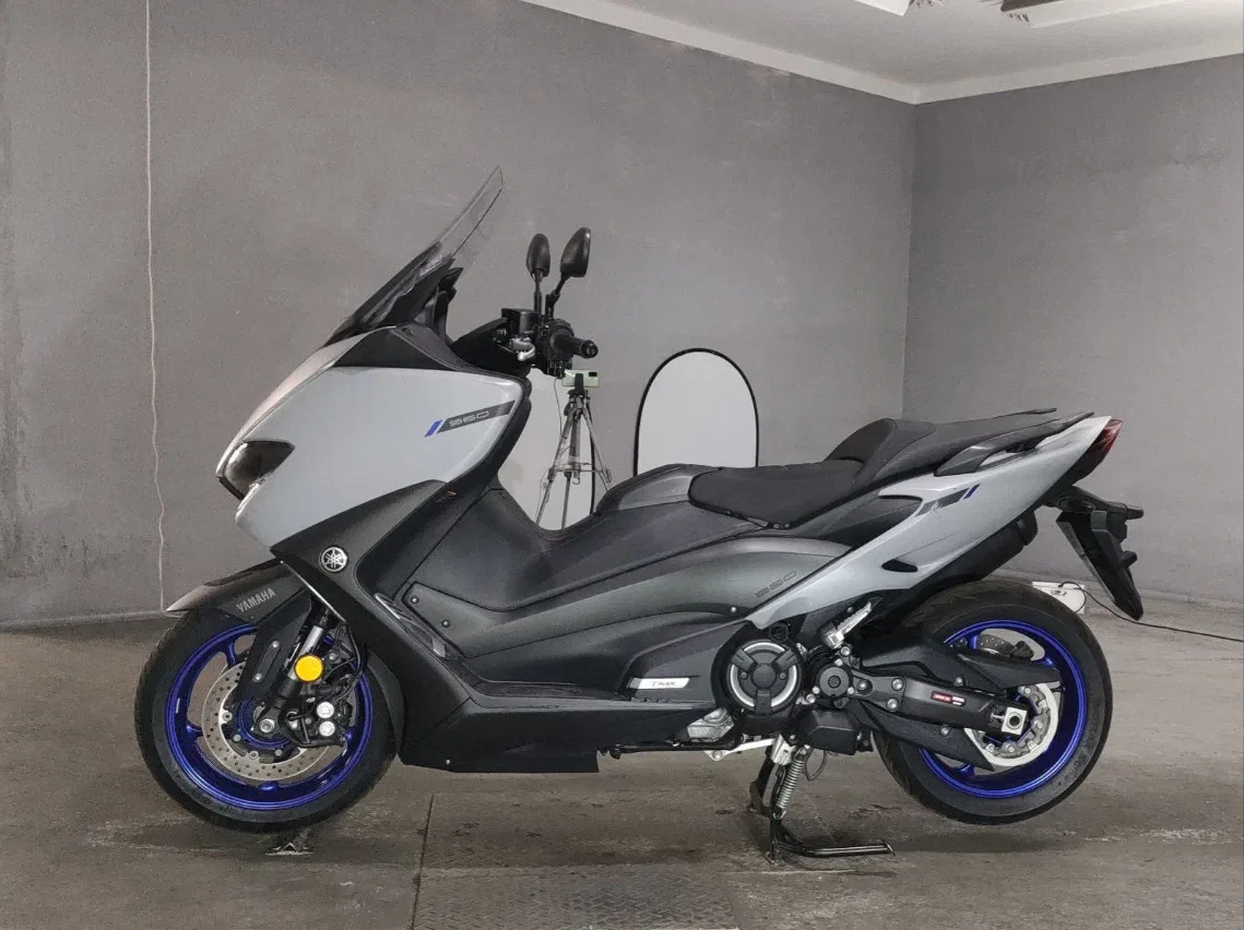 Yamaha TMAX