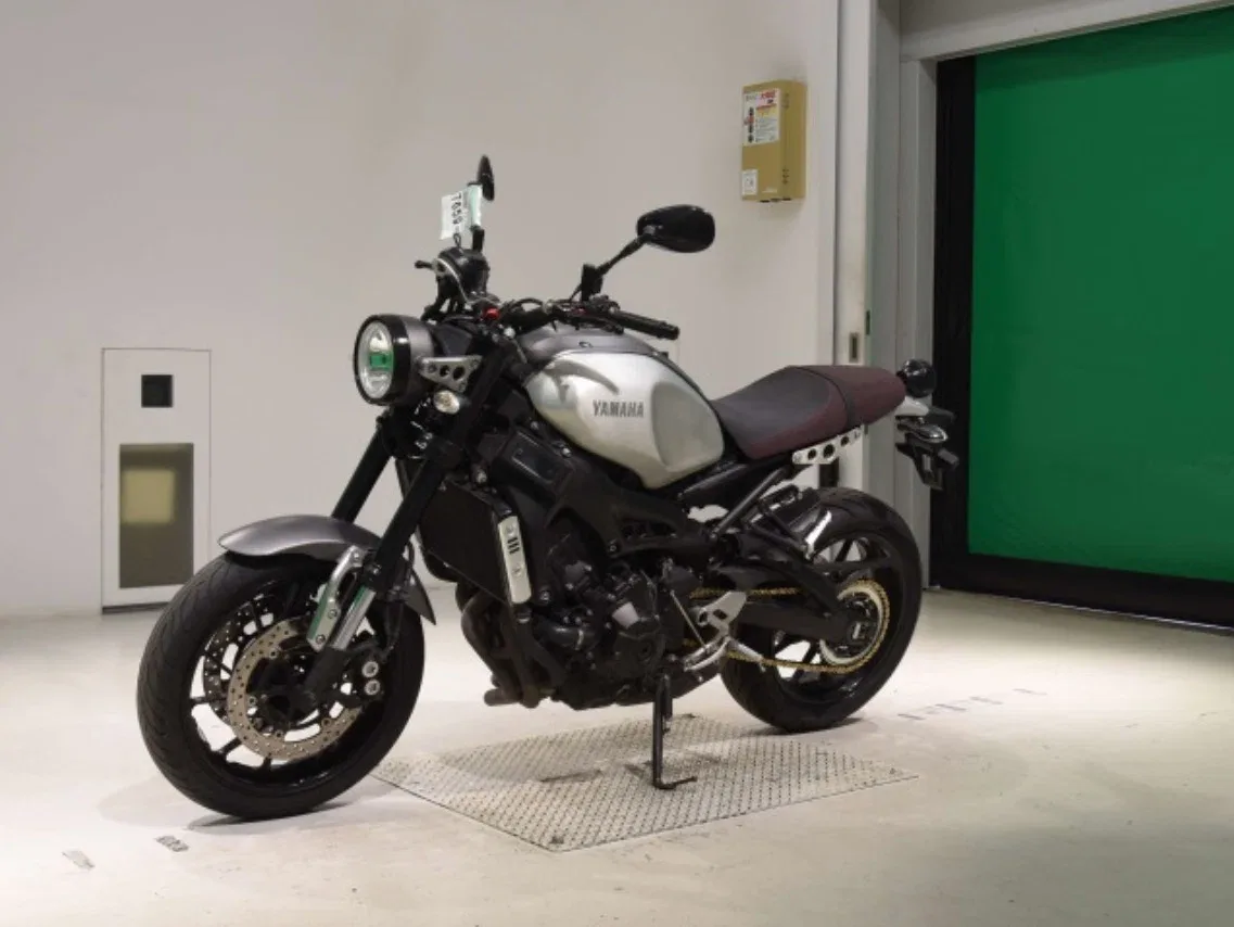 Yamaha XSR900