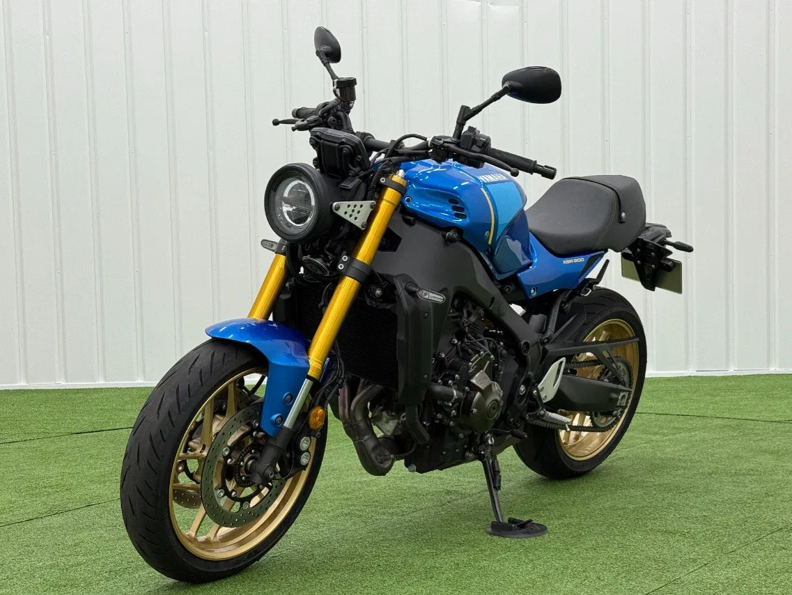 Yamaha XSR900