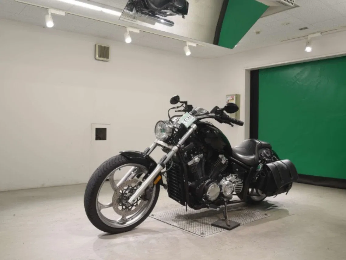 Yamaha XVS1300