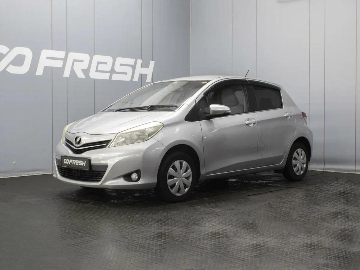 Toyota Vitz III (XP130)