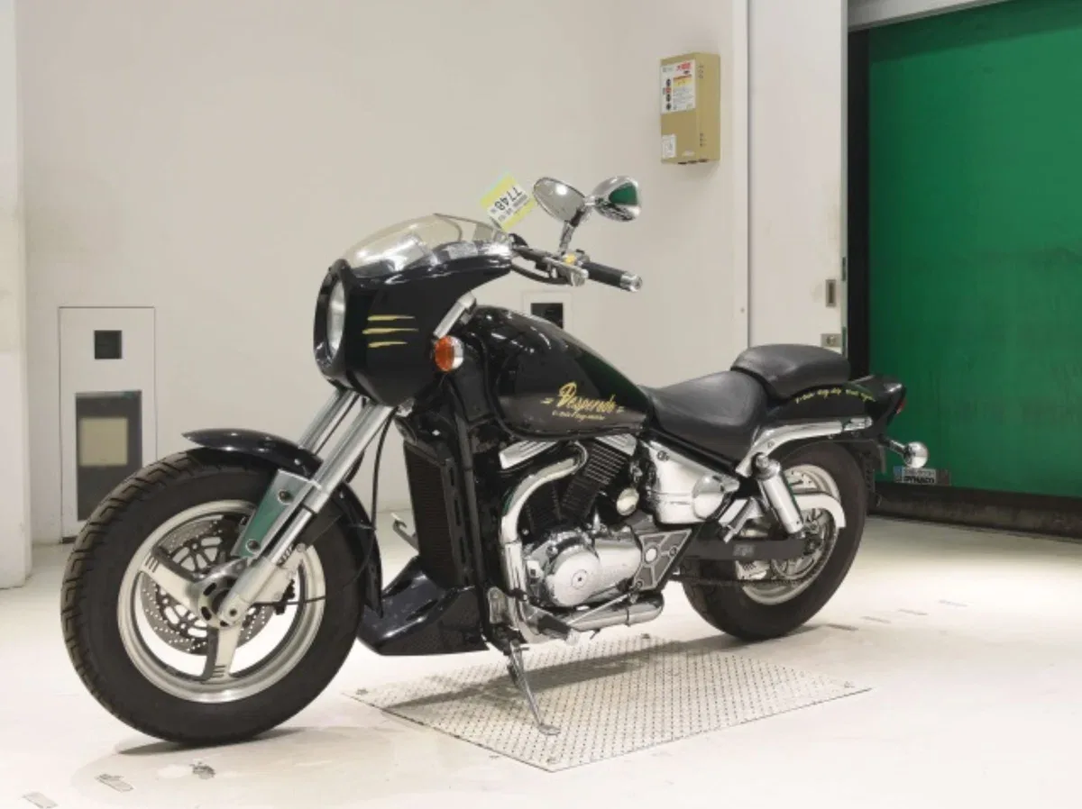 Suzuki Desperado VZ800