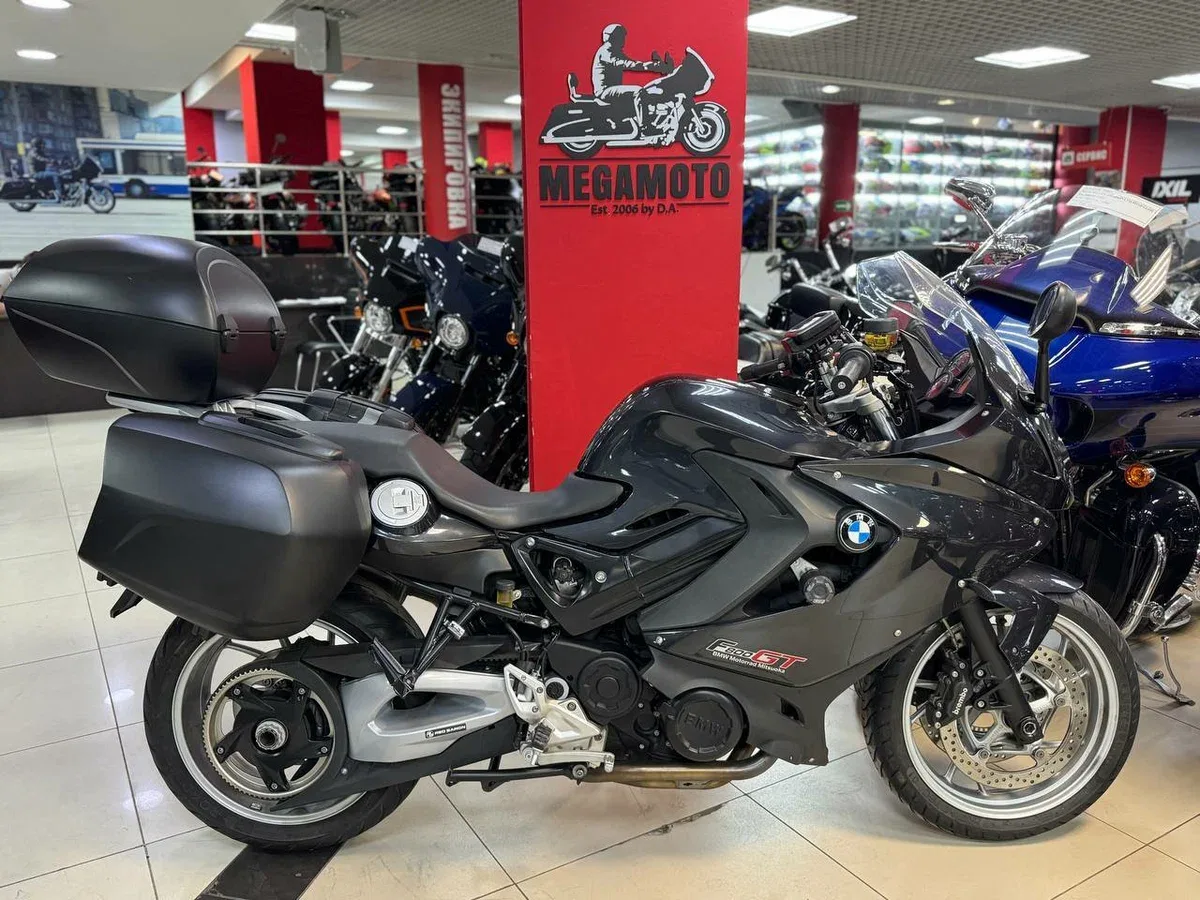 BMW F 800 GT