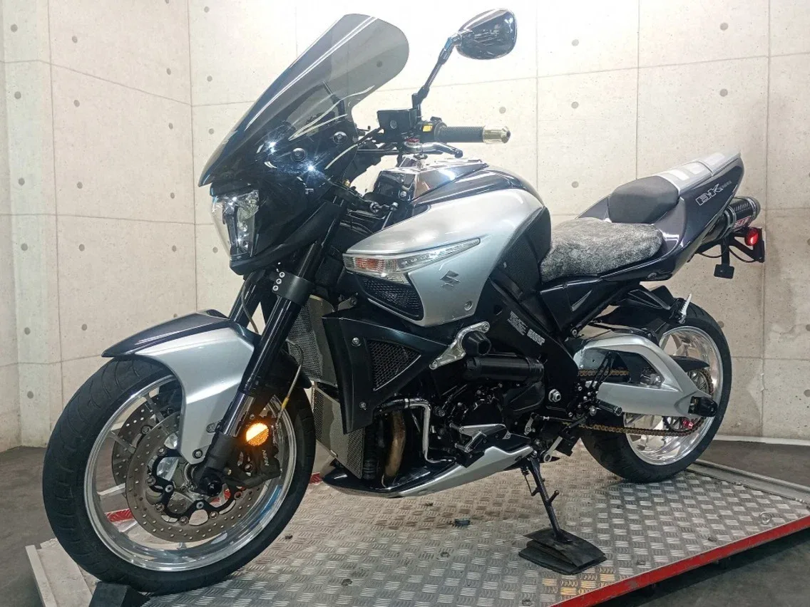 Suzuki B-King