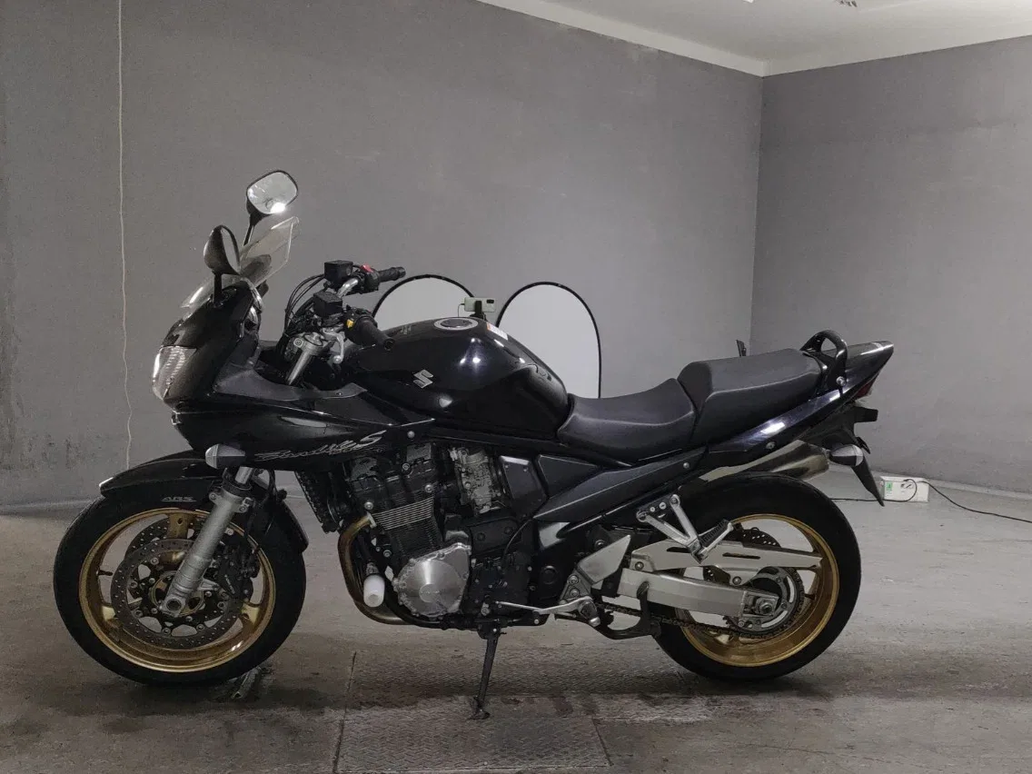 Suzuki Bandit 1200
