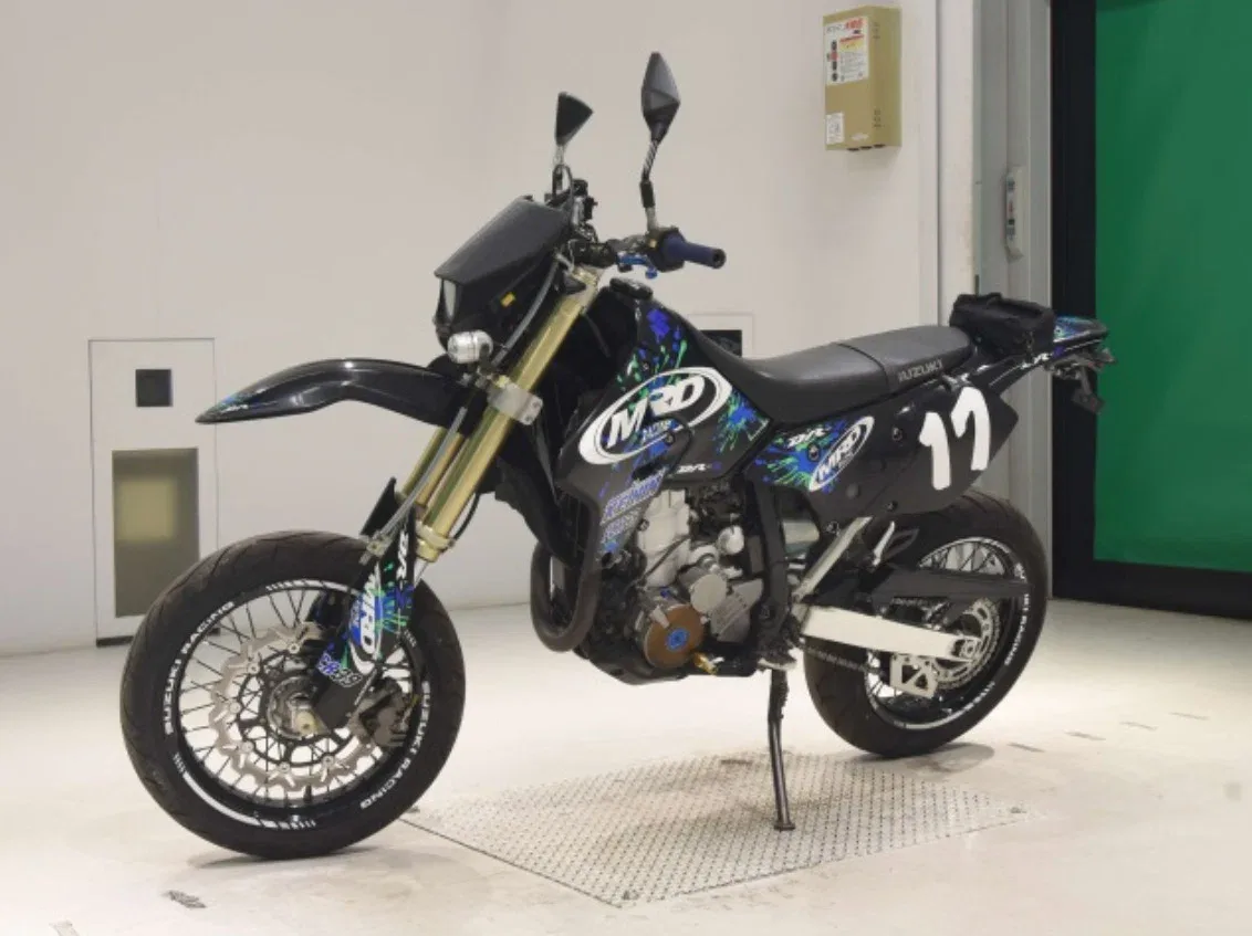 Suzuki DR-Z 400 SM