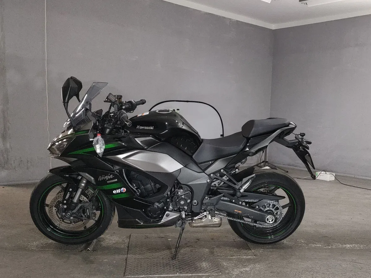 Kawasaki Ninja 1000SX