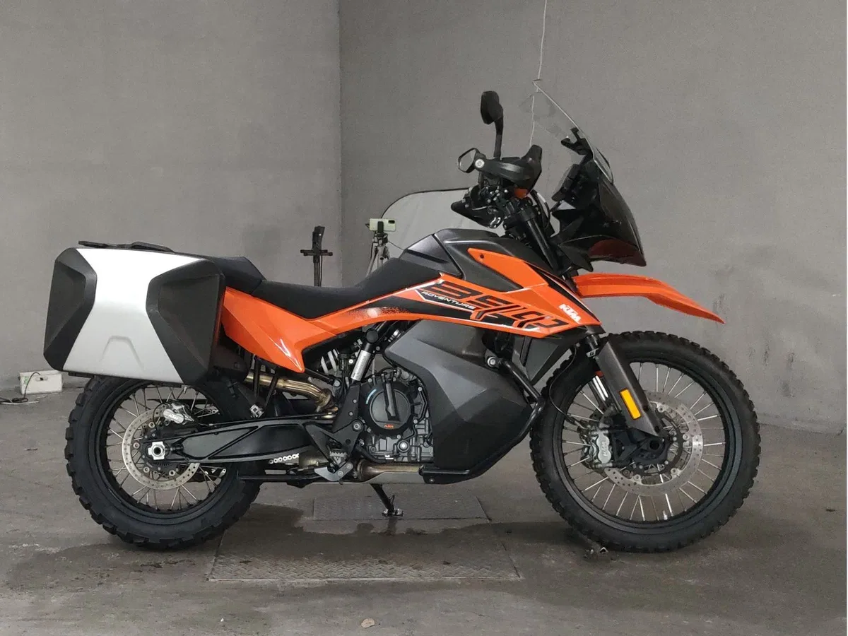 KTM AG 890 Adventure