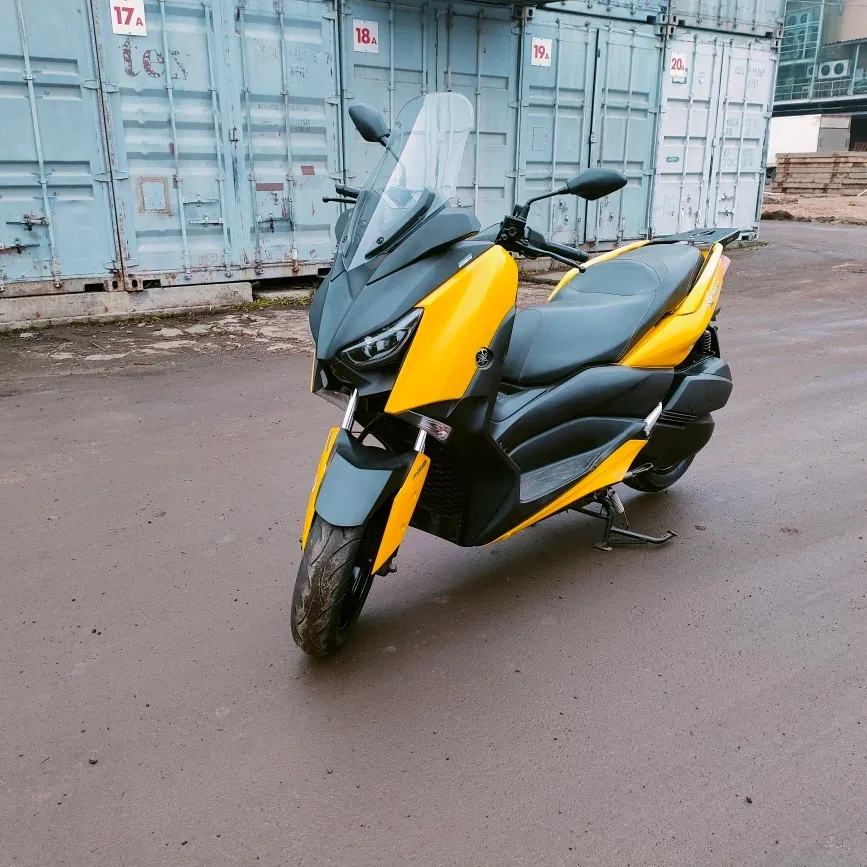 Yamaha XMAX
