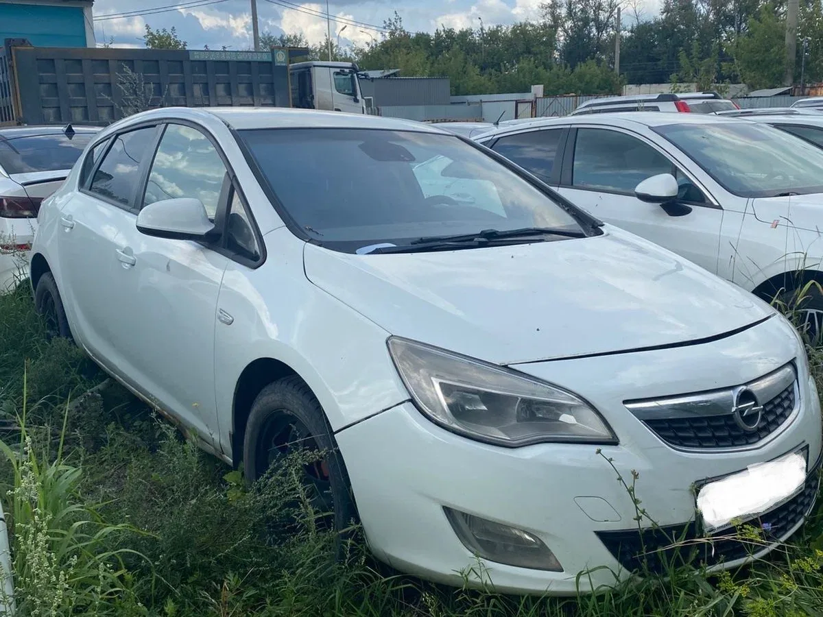 Opel Astra J