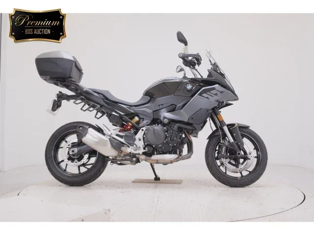 BMW F 900 R