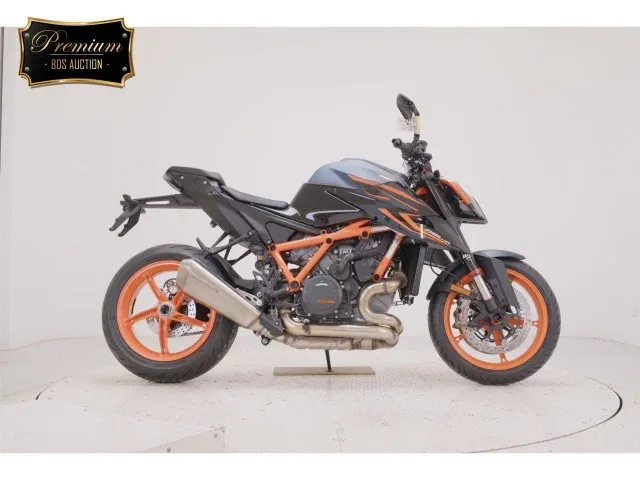 KTM AG 1290 Super Duke R