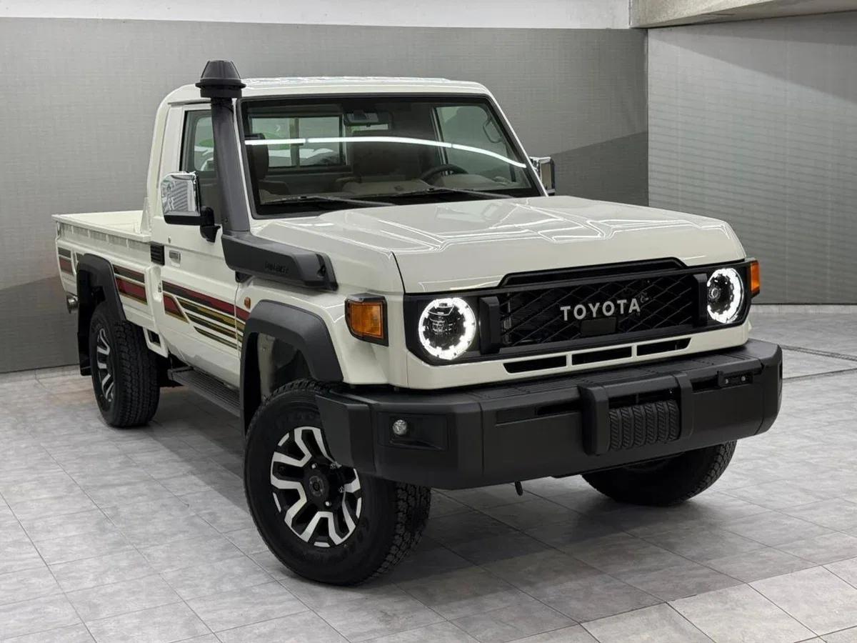 Toyota Land Cruiser 70 Series Рестайлинг 2