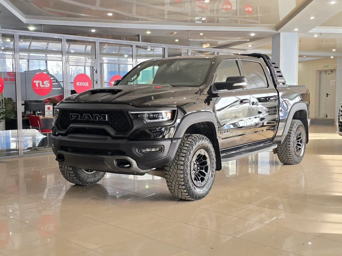 Ram 1500 V