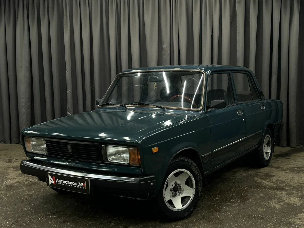 Lada (ВАЗ) 2105