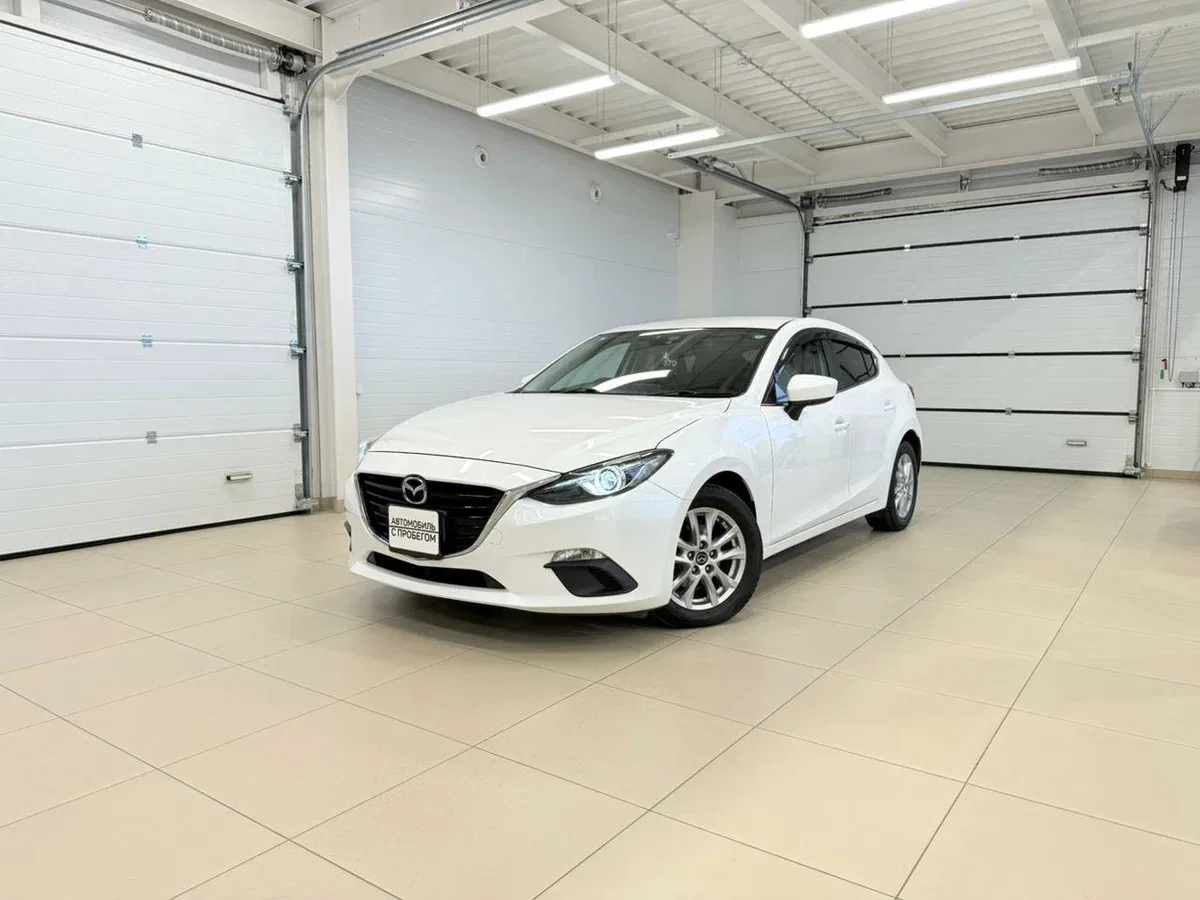 Mazda Axela III