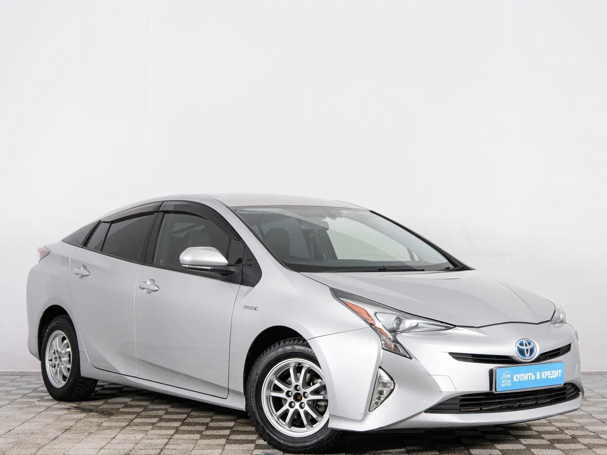 Toyota Prius IV (XW50)