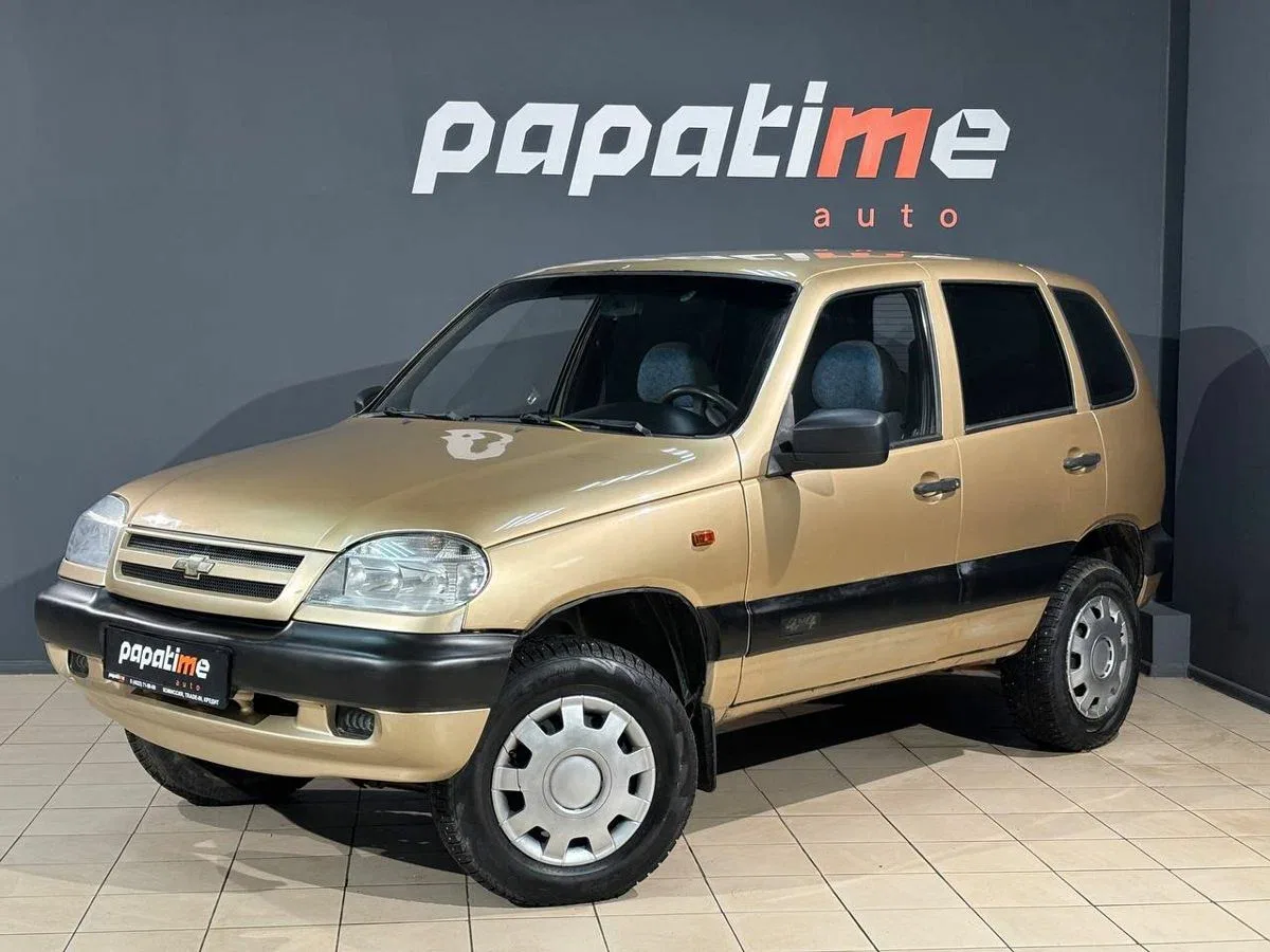 Chevrolet Niva I