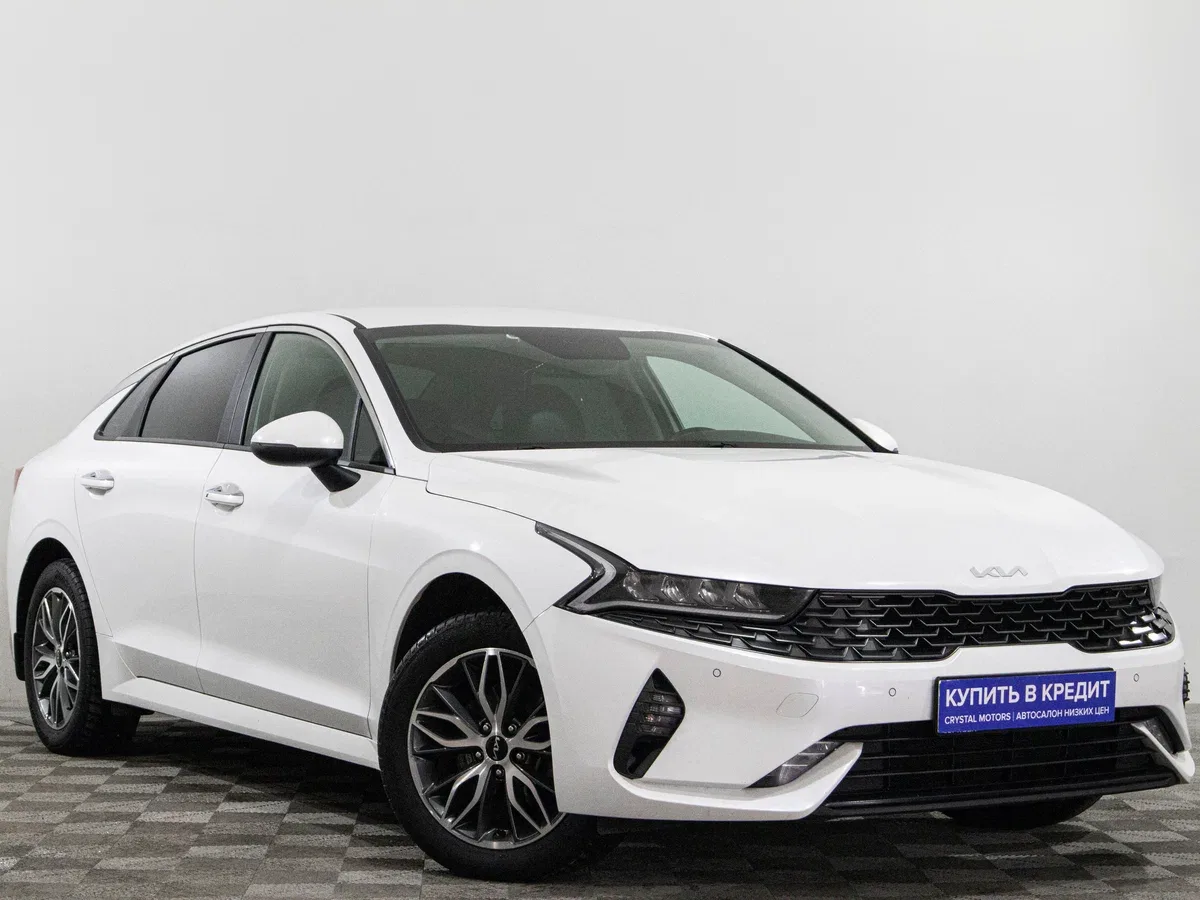 Kia K5 III