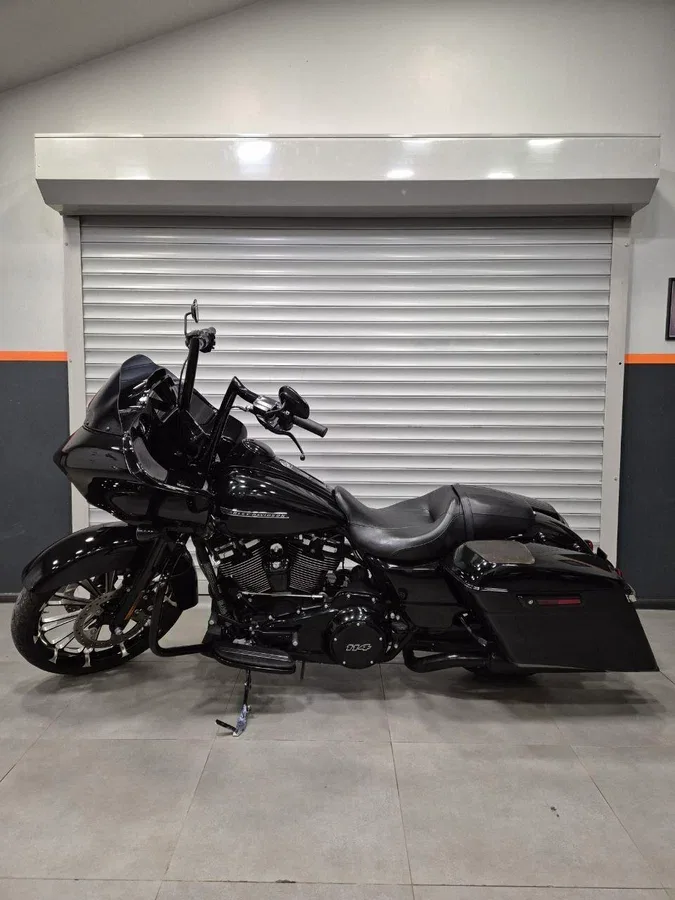 Harley-Davidson Road Glide Special