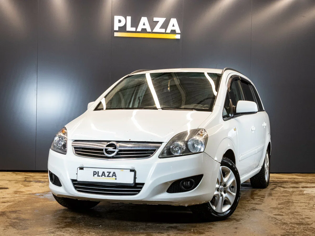 Opel Zafira B Рестайлинг