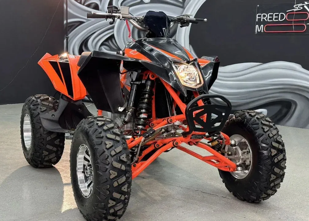 Sharmax Cruiser